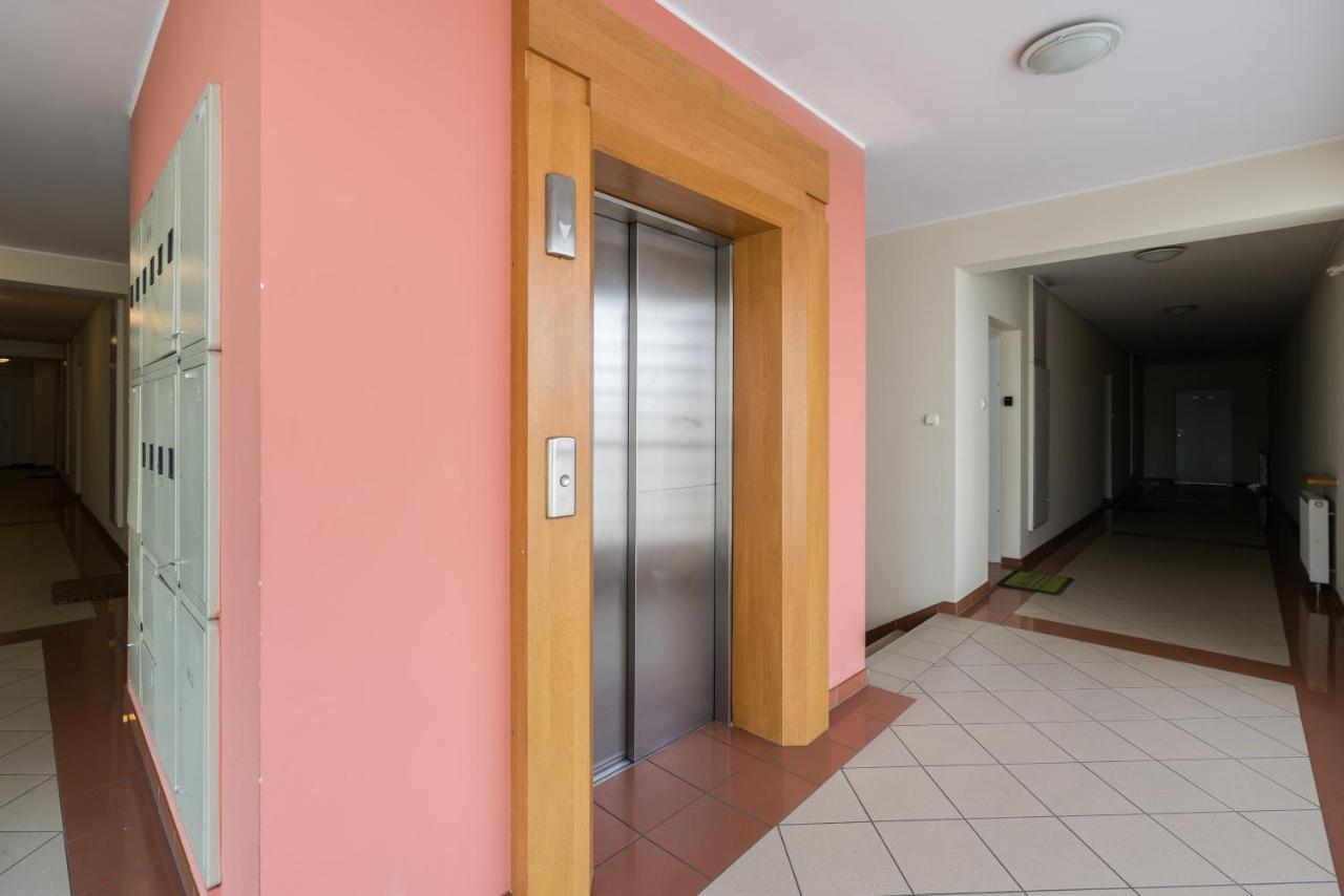 פוזנן Sleepway Apartments -Boho Chic מראה חיצוני תמונה